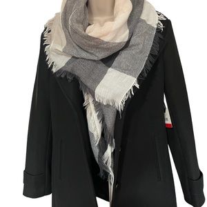 Woman’s Marc New York Andrew Marc pea coat black medium